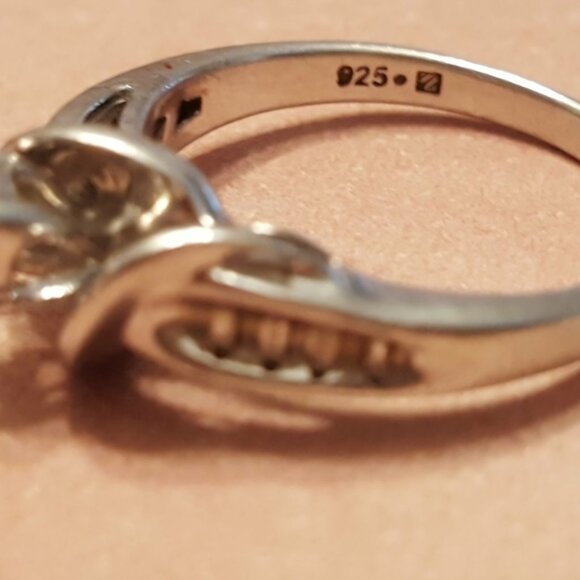 Vintage Sterling Silver Twisted Natural .04ct Diamond Ring Size 5 - Picture 3 of 5